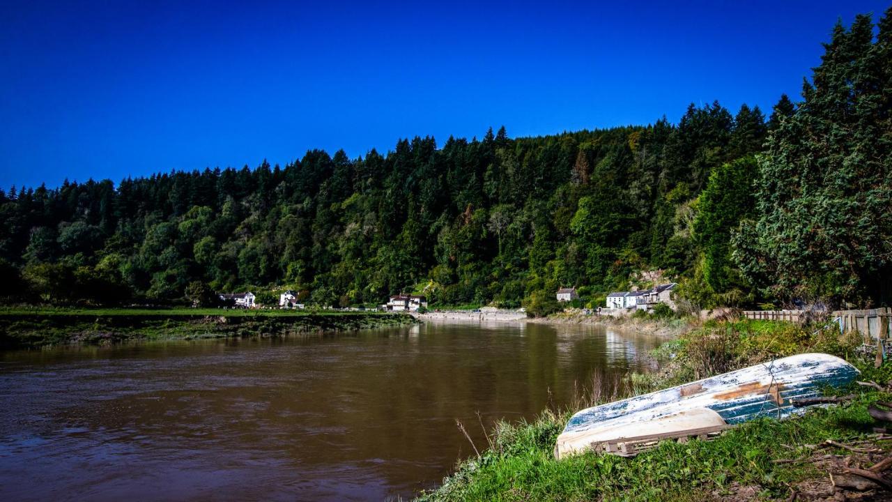 Parva Farmhouse Riverside Guesthouse Тінтерн Екстер'єр фото